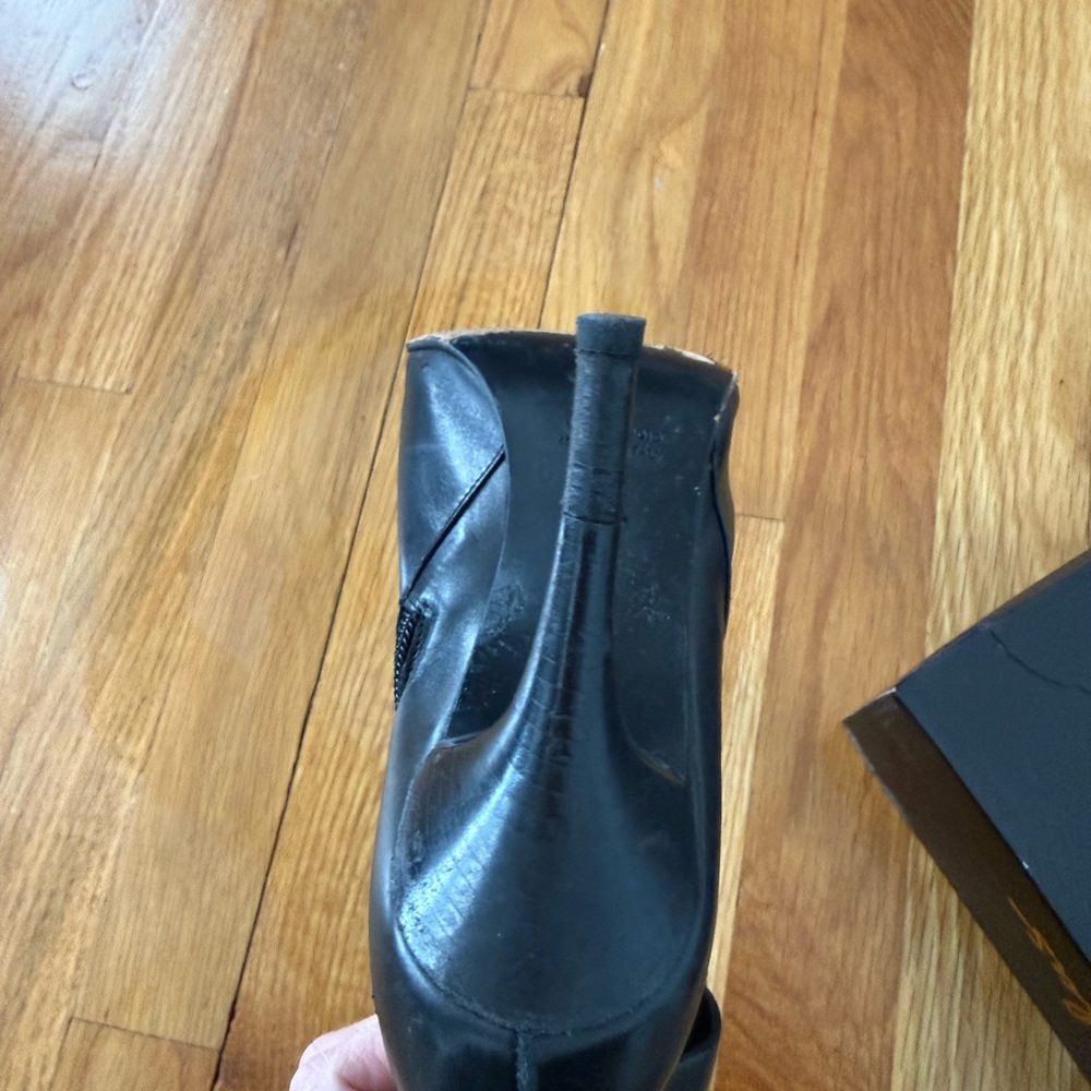 Vintage Charles David Black Heeled Boots - Style “Butane” Size Women’s 8. - Picture 5 of 11